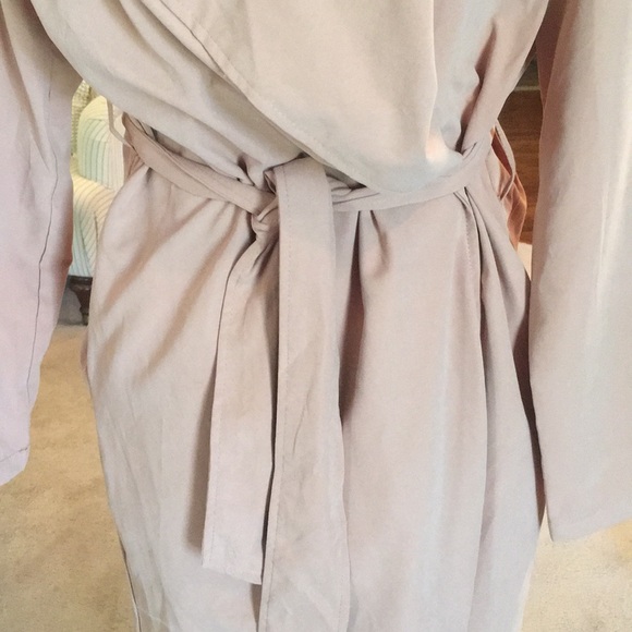 Love Tree Trench Coat - Picture 10 of 16